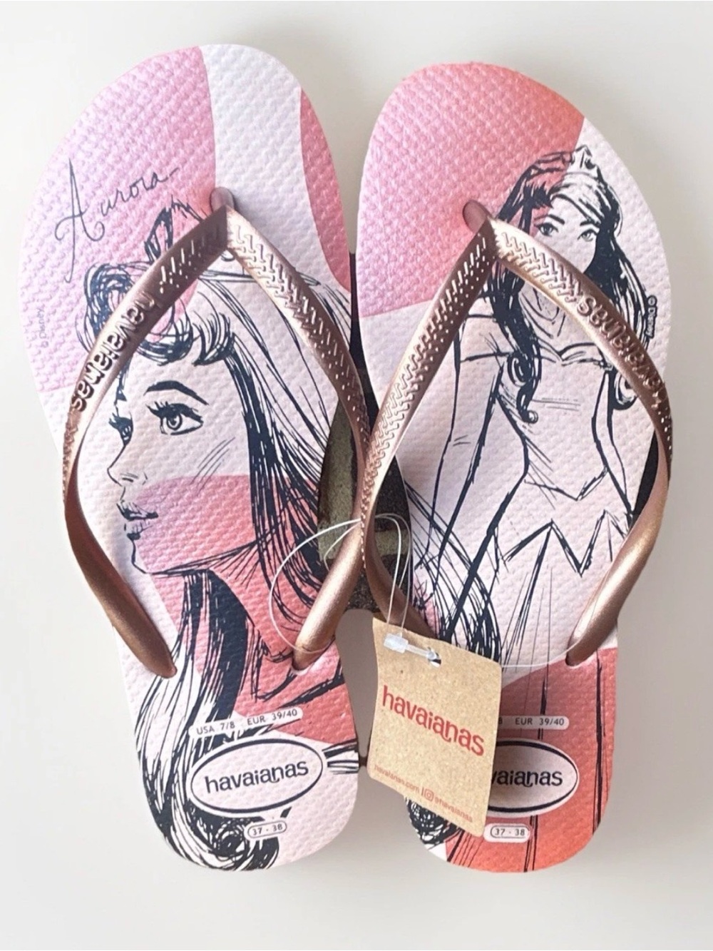 Havaianas Women’s Pink Graphic Aurora Flip Flops Size US 7/8 EUR 39/40
